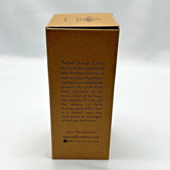 NEW IN BOX Willow Tree Remember 6" Figurine - Susan Lordi - Demdaco 2617… - Picture 9 of 13